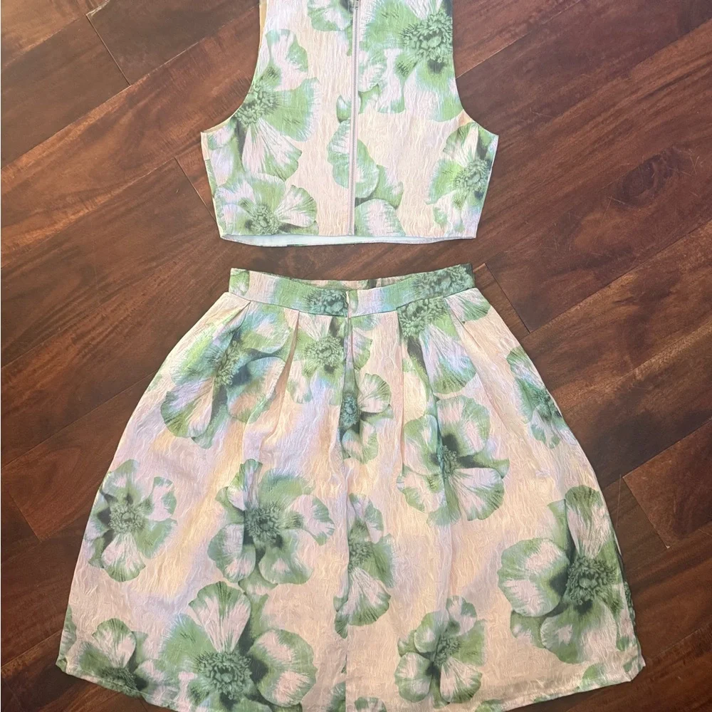 L'ATISTE floral two piece set - Picture 2 of 11